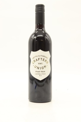 (1) 2017 Crafters Union Pinot Noir, Central Otago