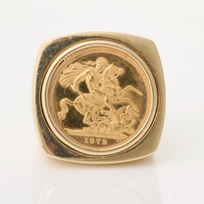 9ct Yellow Gold / 22ct 1979 Sovereign Coin Ring