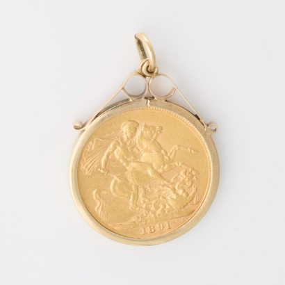 1891 Full Sovereign Set in 9ct Yellow Gold Pendant