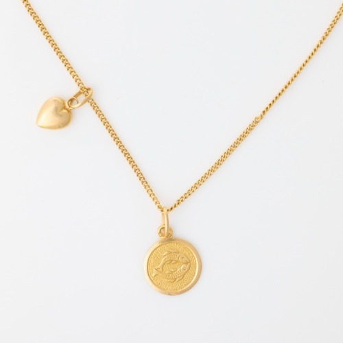 18ct Yellow Gold, 55cm Curb Link Charm Necklace
