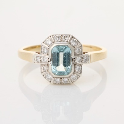 9ct Yellow / White Gold, Modern, .17ct Diamond / Rectangular Aquamarine Cluster Ring