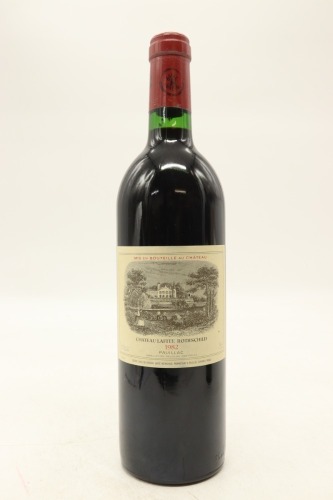 (1) 1982 Chateau Lafite Rothschild, Pauillac [JR18] [RP98]