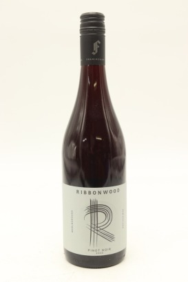 (1) 2022 Ribbonwood Pinot Noir, Marlborough