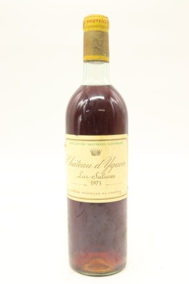 (1) 1973 Chateau d'Yquem, Sauternes, 730ml
