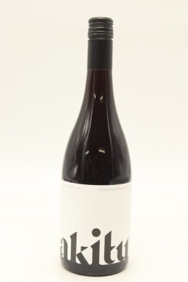 (1) 2015 Akitu 'A2' Pinot Noir, Central Otago