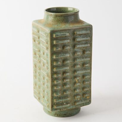 A Chinese Ge-type Cong-form Vase