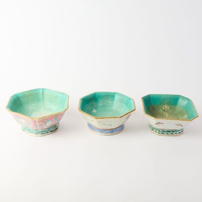 A Group of Three Chinese Late Qing Dynasty Famille-rose 'Bird and Flower' Lobed Bowls (Various Sizes)