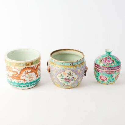 A Group of Three Chinese Qing Dynasty Famille-rose Small Porcelain Items