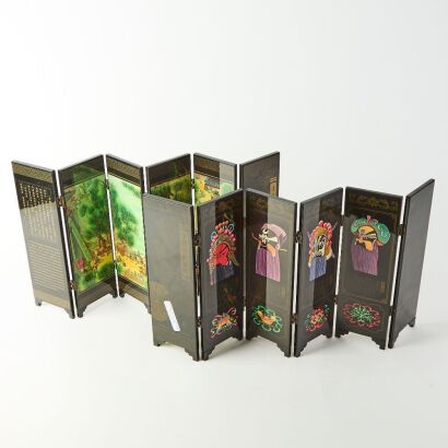 A Set of Two Chinese Small Table Screens