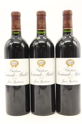(3) 2010 Chateau Sociando-Mallet, Haut-Medoc [JR16]