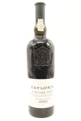 (1) 2000 Taylor Fladgate Vintage Port, Portugal [JR17.5]