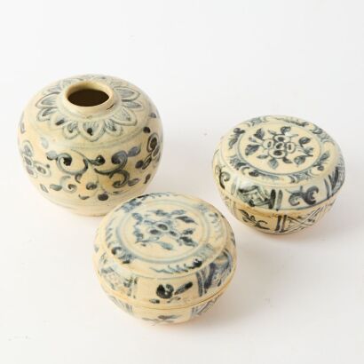 A Group of Three Vietnamese 17th Century Blue and White Jars