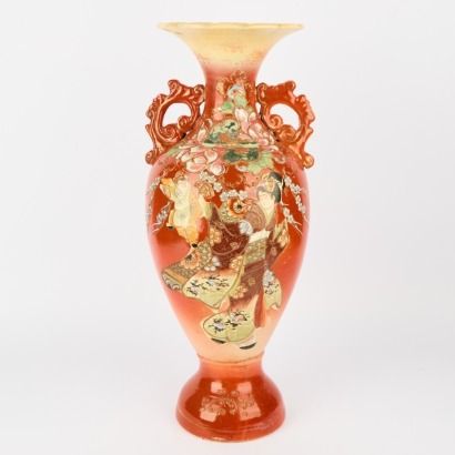 A Large Japanese Satsuma Floor Vase