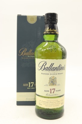 (1) Ballantine's 17 Year Old Blended Scotch Whisky, 40% ABV (GB)