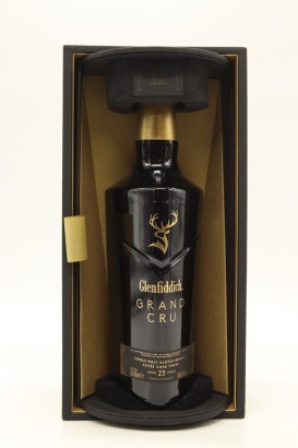 (1) Glenfiddich Grand Cru Cuvee Cask Finish 23 Year Old Single Malt Scotch Whisky, 43% ABV (GB)