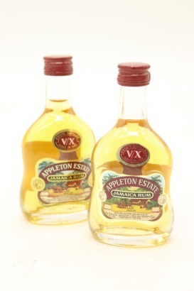 (2) Appleton Estate V/X Rum, Jamaica, 40% ABV, 50ml