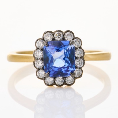 18ct Yellow Gold, 1.68ct Sapphire / 0.35ct Diamond Cluster Ring