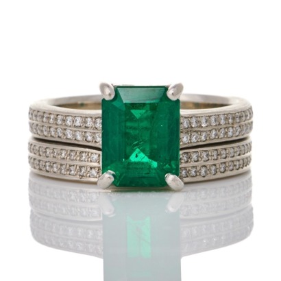Platinum, 2.44ct Emerald / .40ct Diamond Dress Ring, GRS certified - No clarity enhancement