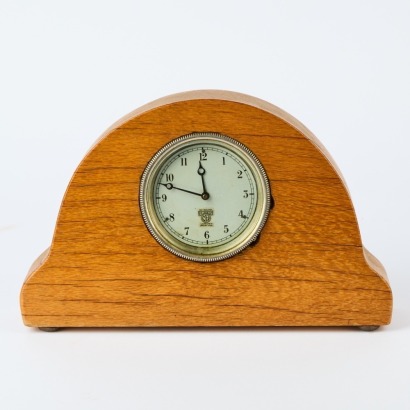 A Smiths Car Clock Rewarewa Mantle Clock