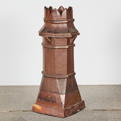 An Antique King Crown Salt-Glazed Chimney Pot