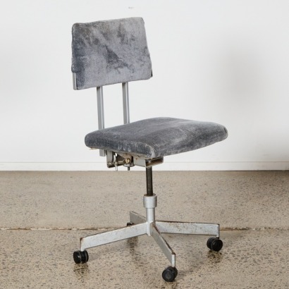 A Vintage NZ Made Imperial Supply Co. Industrial Chair