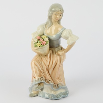 A Vintage Tengra Porcelain Hand Painted Young Lady Figurine