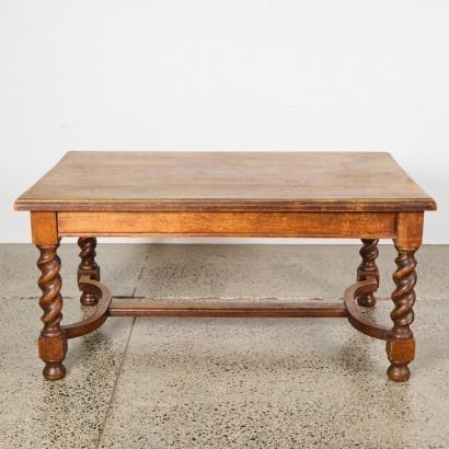 An Oak Refectory Table With Bailey Twist Legs