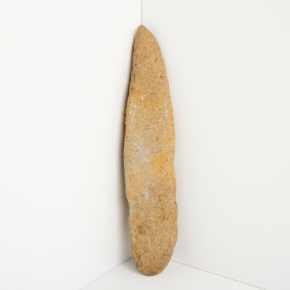 A Large Worked Stone, Aotearoa