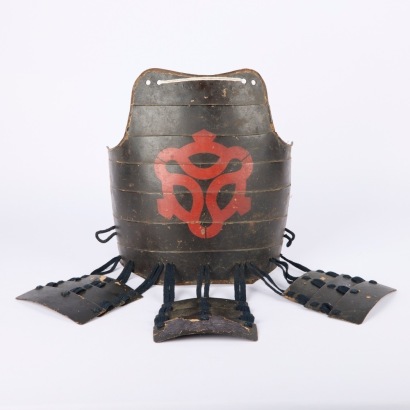 A Dō Chest Armour of the Usegi Clan Circa 1615-1623, Japan