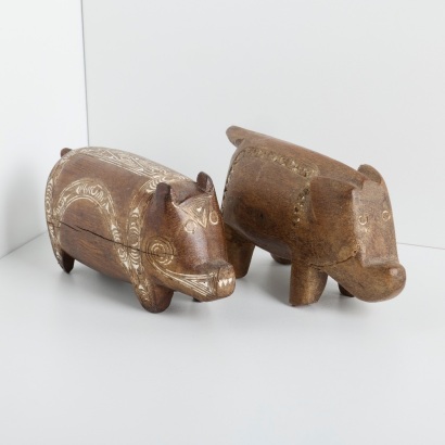 A Pair of Toy Pigs, Trobriand Islands
