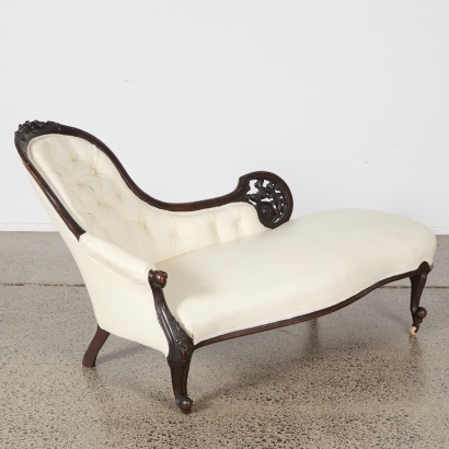 A White Leather Chaise Lounge