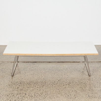 A Minimal Modern Coffee Table