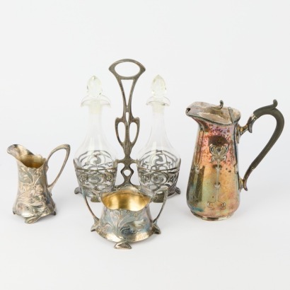 An Art Nouveau Tea Set