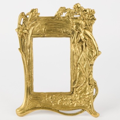 An Art Nouveau Style Picture Frame