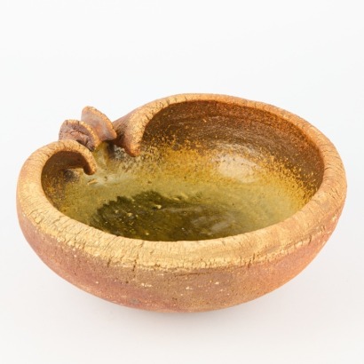 A Len Castle Earthenware Bowl