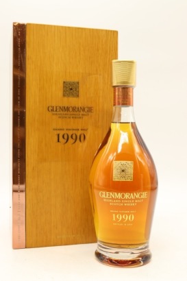(1) 1990 Glenmorangie Grand Vintage Single Malt Scotch Whisky, 43% ABV (GB)