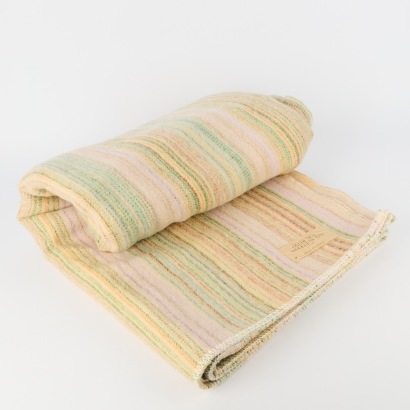 A Vintage Onheunga Woollen Blanket