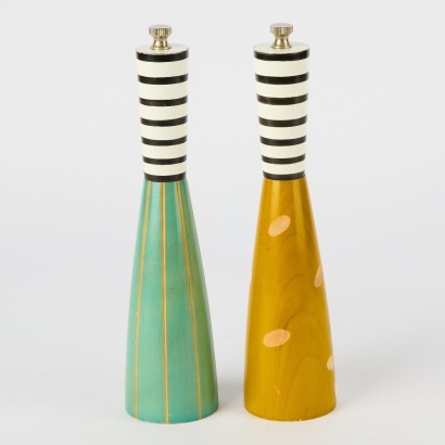 A Pair Of William Bounds Salt And Pepper Grinders