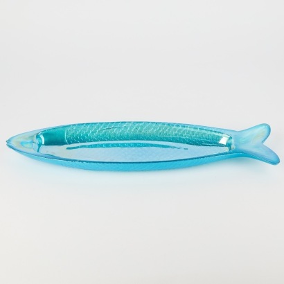 A Retro Glass Fish Platter