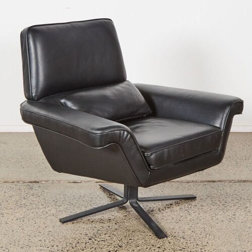 A Minotti Blake Soft Armchair