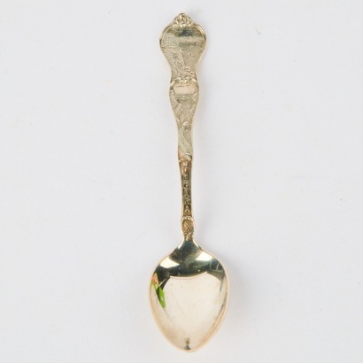 A Sterling Silver Tea Spoon For Niagra Falls 0.010kg