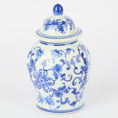 A Blue & White Chinoiserie Ginger Jar