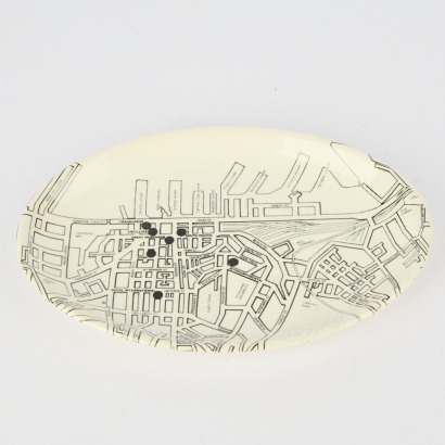 A Crown Lynn Trillos Auckland Map Plate