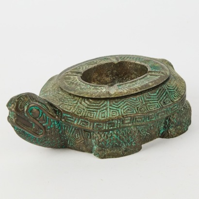 A Mid-Century James Mont Style Turtle Ashtray