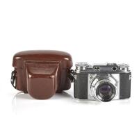 VOIGTLANDER (Germany): A 35mm Rangefinder Camera