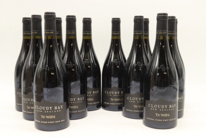 (12) 2021 Cloudy Bay Te Wahi Pinot Noir, Central Otago