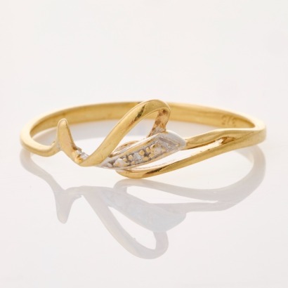 9ct Yellow Gold, 0.01ct Diamond Loop Ring