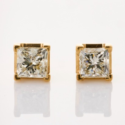 9ct Yellow Gold, 0.70ct Diamond Stud Earrings