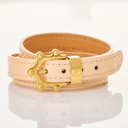 Louis Vuitton, Beige Vernis Triple Tour Bracelet