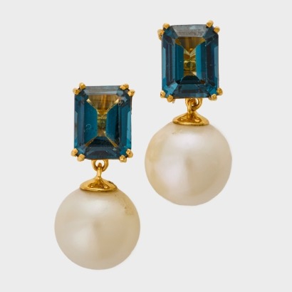 14ct Yellow Gold, Modern, Rectangular Cut London Blue Topaz / 10.7mm Pearl Drop Earrings